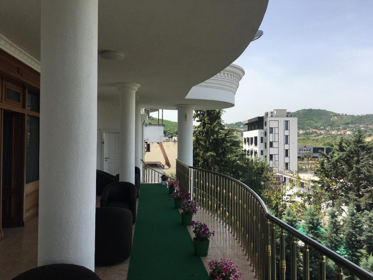 Julton Events Hotel Domje Exterior photo